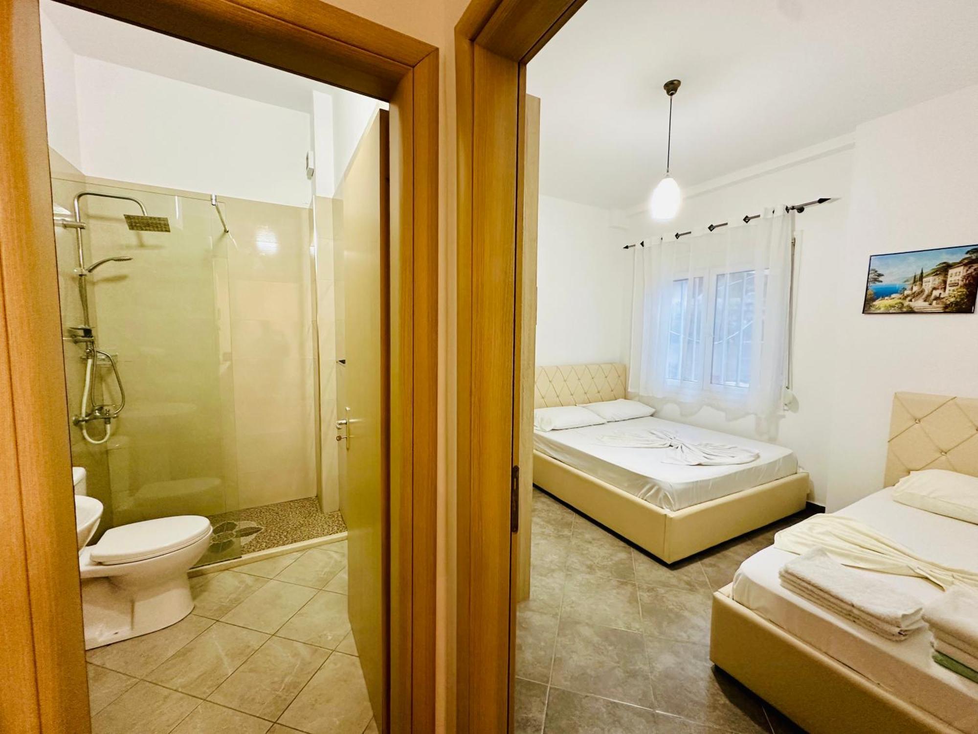 Jico Travel - Erjon Apartments Vlorë Quarto foto