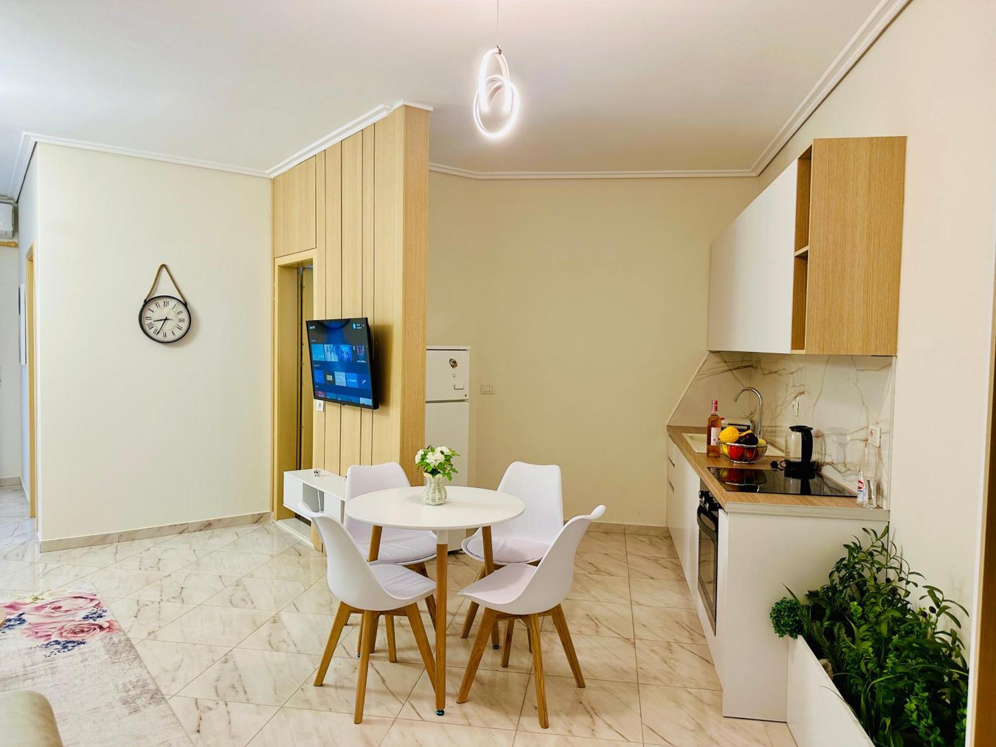 Jico Travel - Erjon Apartments Vlorë Quarto foto